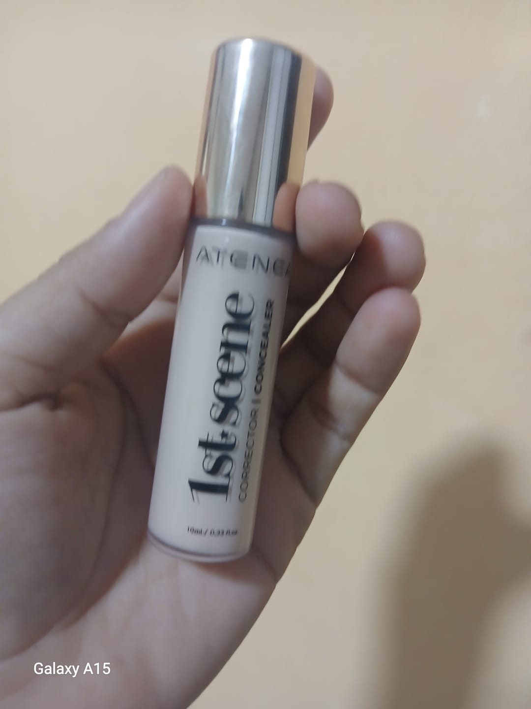 Customer photo review of CORRECTOR  LÍQUIDO  1ST SCENE