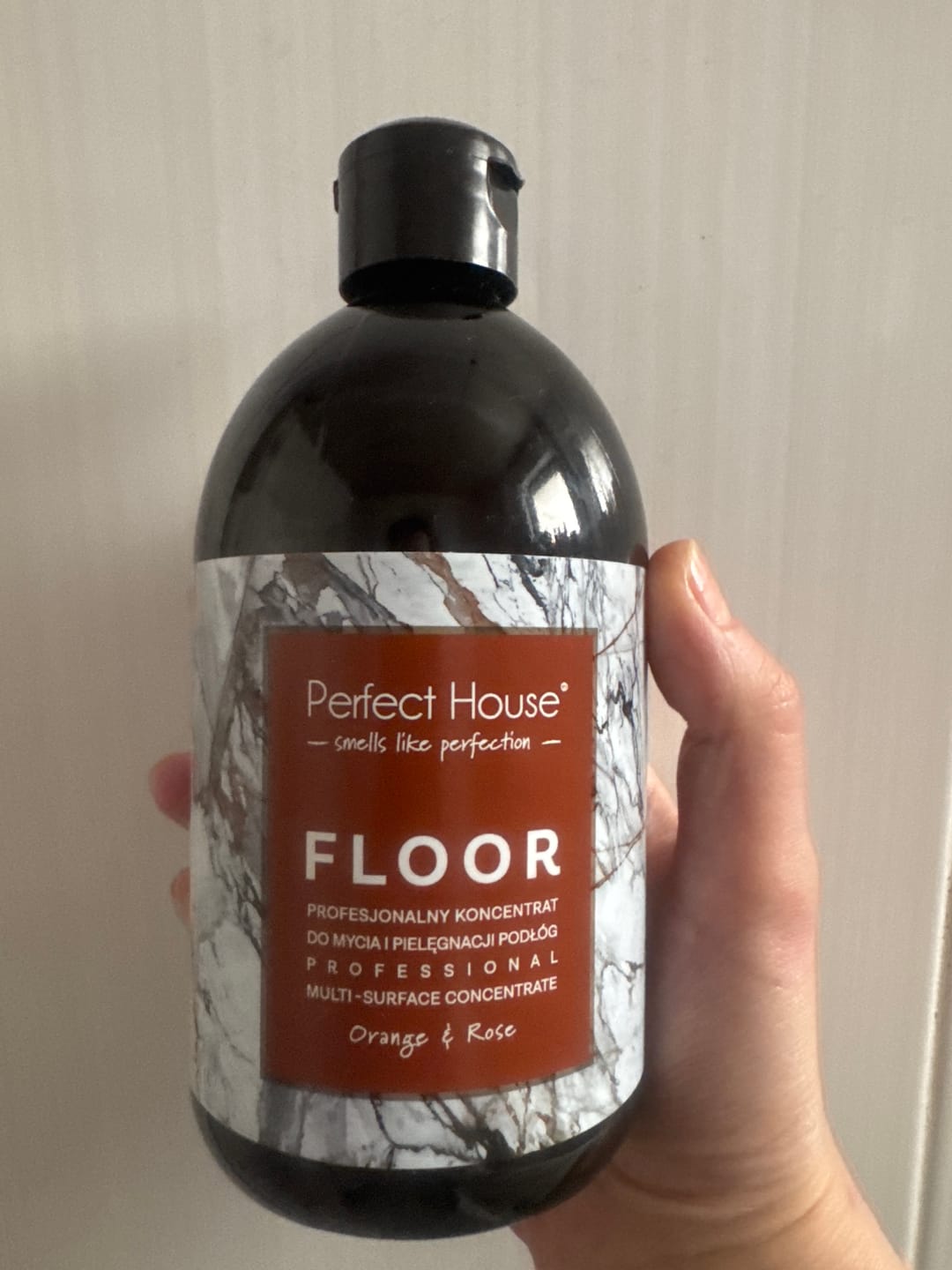 Customer photo review of Професионален почистващ концентрат - гел за под с парфюм Barwa Perfect House Floor