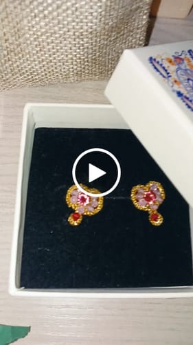 Customer video review of Orecchini Baby rose