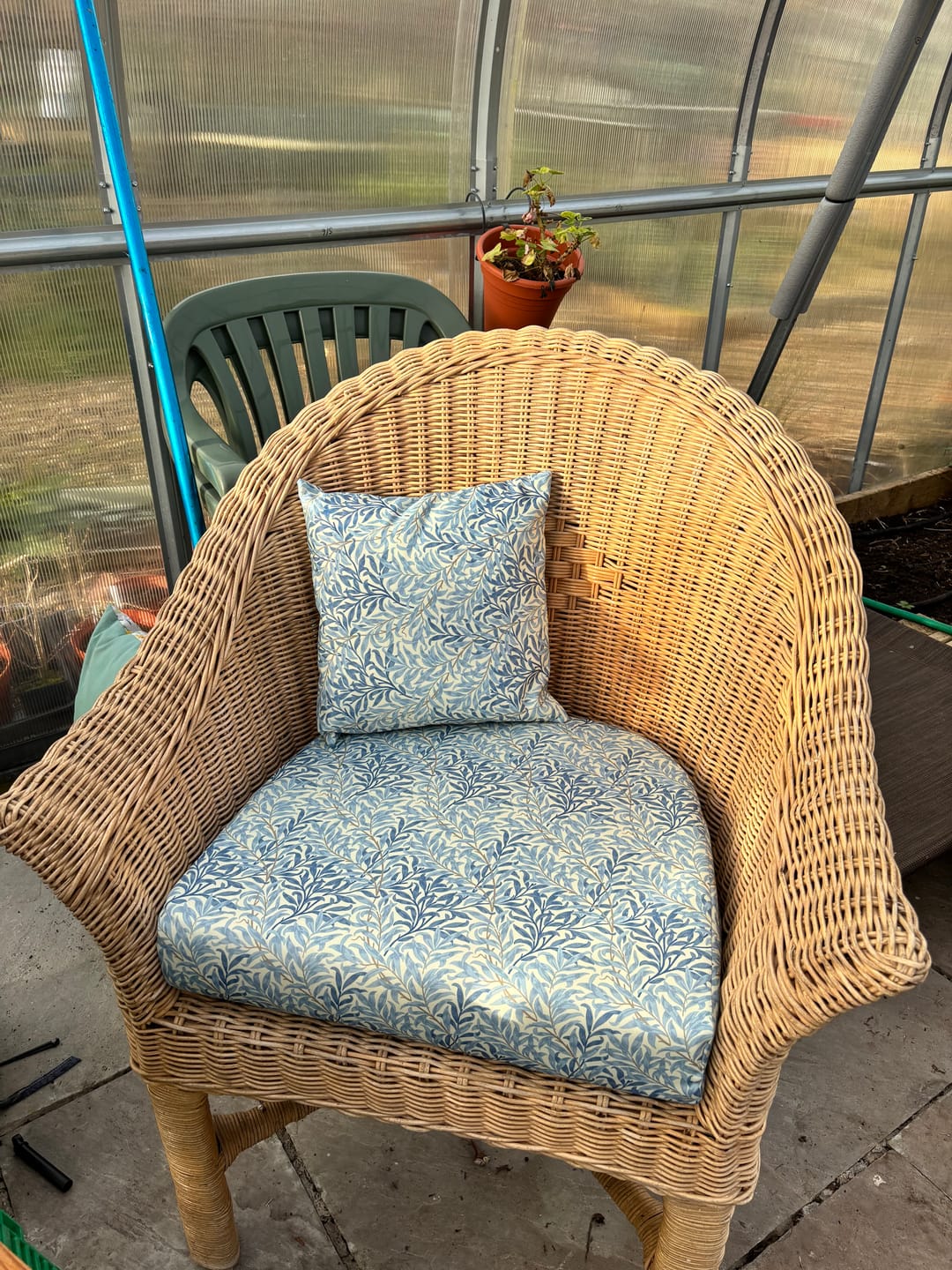 Customer photo review of William Morris Vines Water Resistant Fabric
