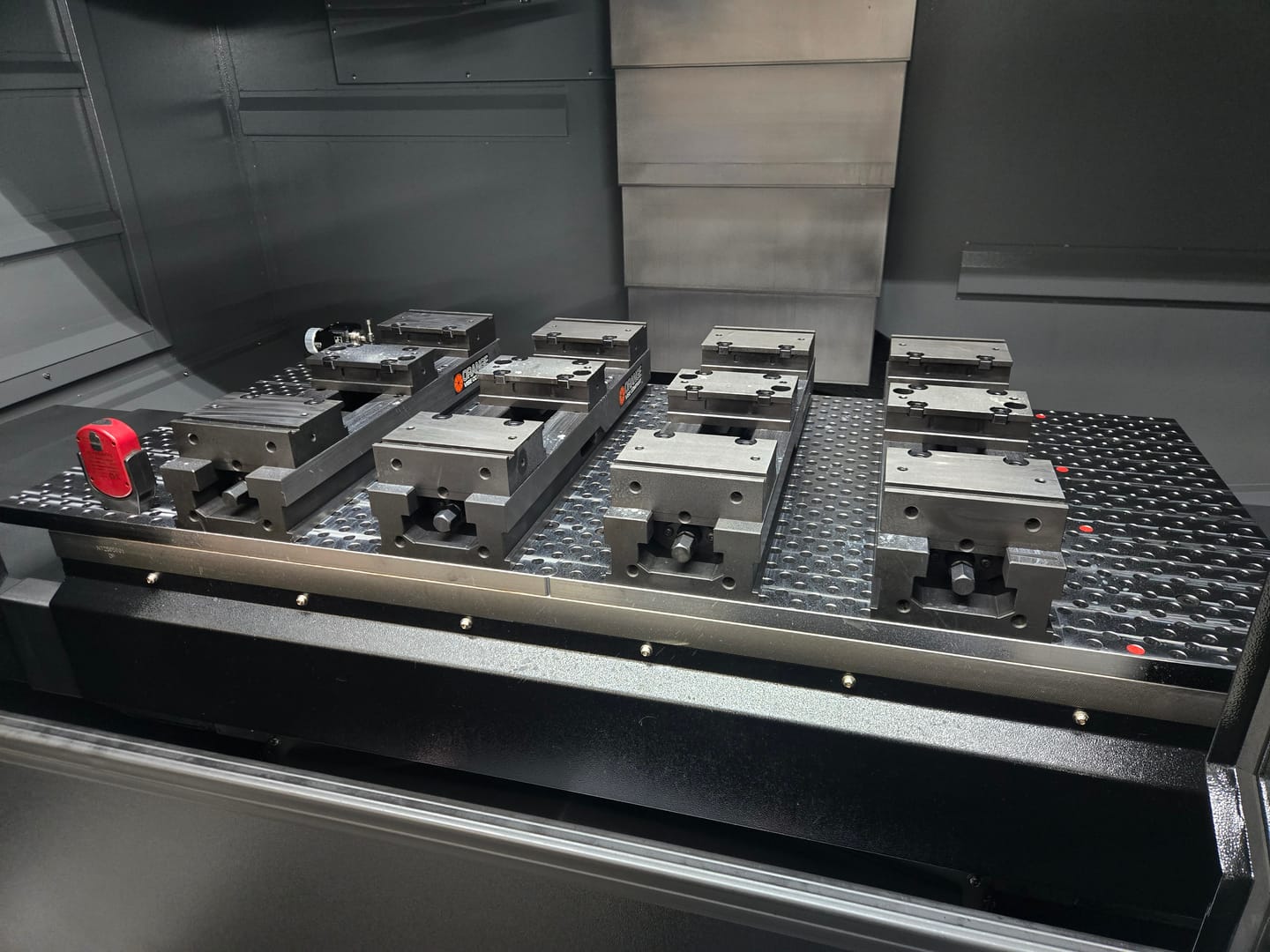 Customer photo review of Hurco VMX42i Fixture Tooling Plate Set