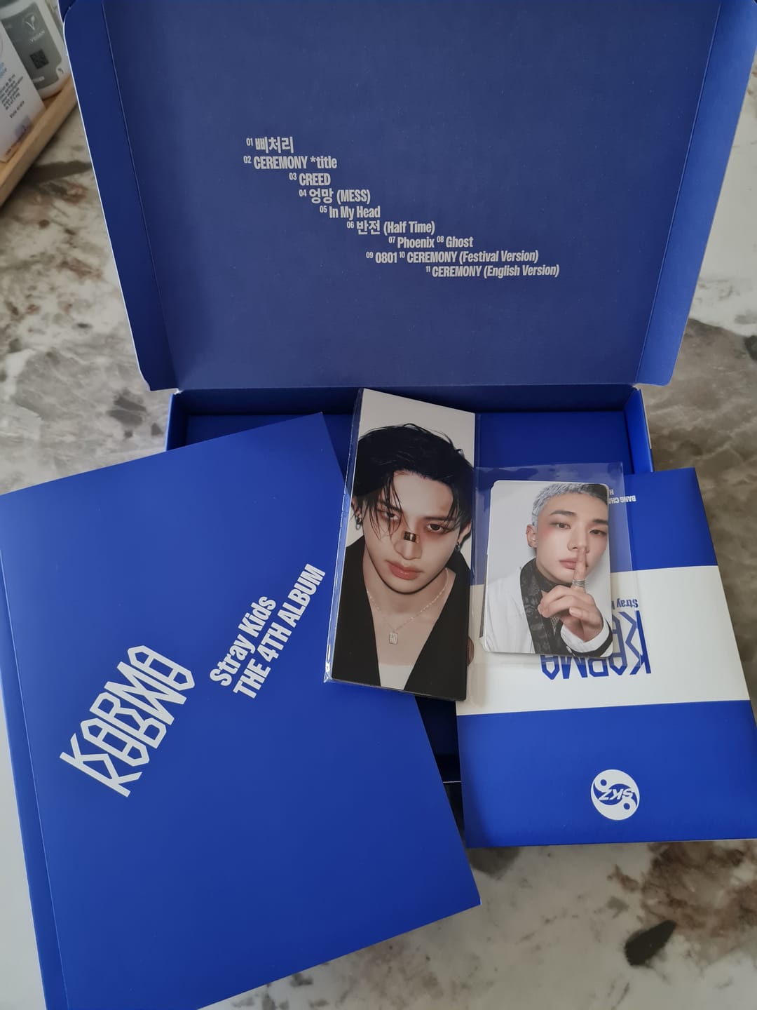 Customer photo review of STRAY KIDS - KARMA 4TH ALBUM STANDARD RANDOM