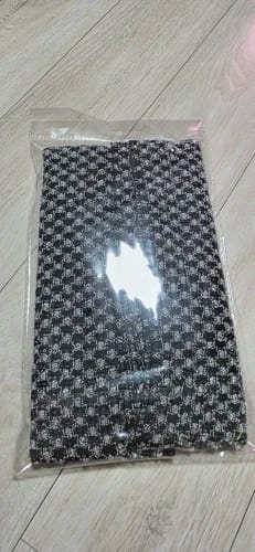 Customer photo review of PureSkin Tuch