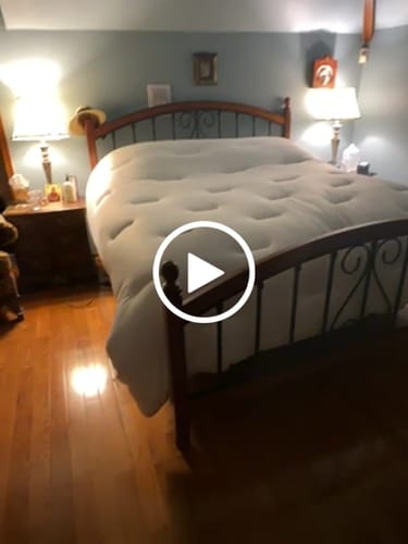 Customer video review of MarshMellow Comforter