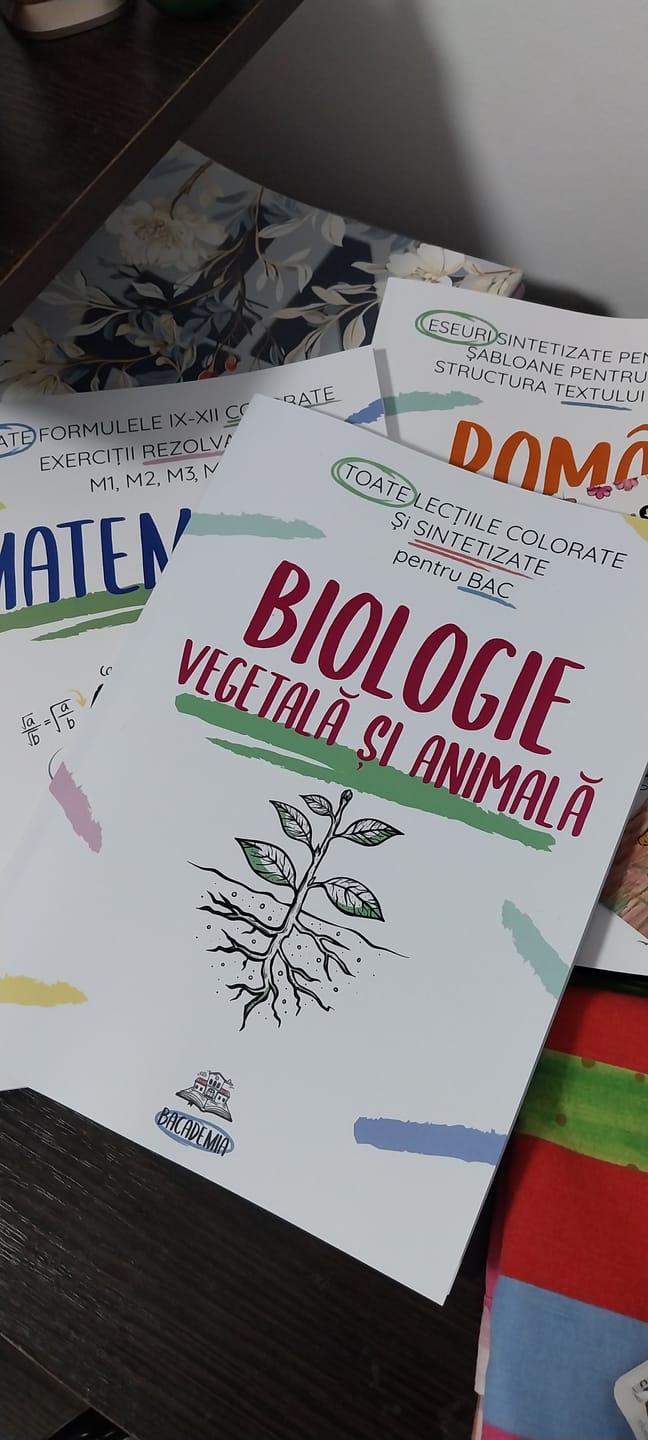 Customer photo review of Pachet Bacalaureat (Română + Matematică + Biologie Vegetală și Animală clasele IX-X) Bacademia
