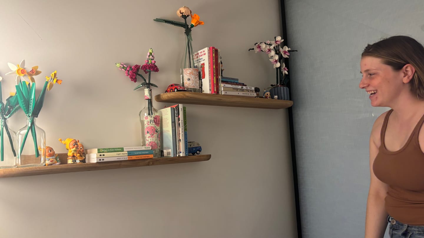 Customer photo review of מדף ARC