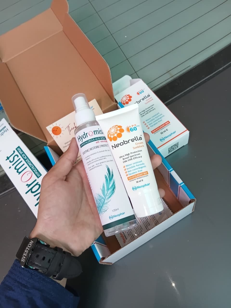 Customer photo review of Hydromist Face Spray 120ML