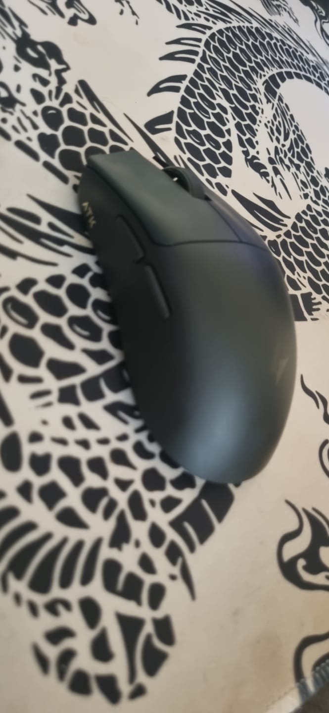 Customer photo review of ATK Blazing Sky F1 V2 Wireless Mouse