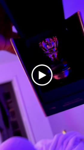 Customer video review of Taj Perfume & Verie Perfume Bundle