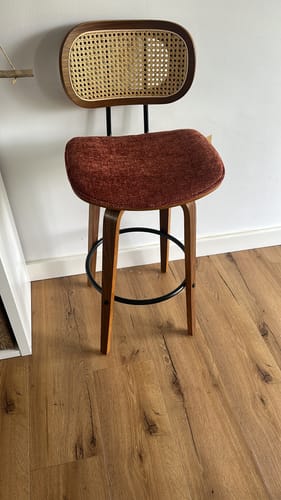 Customer photo review of ALESUND - Lot de 2 tabourets de bar en bois massif et cannage terracotta