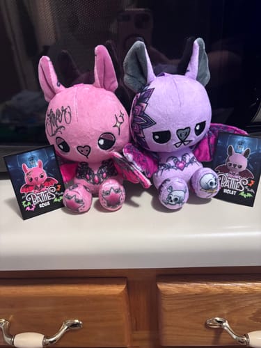 Customer photo review of Batties Plush Pendant Blind Box