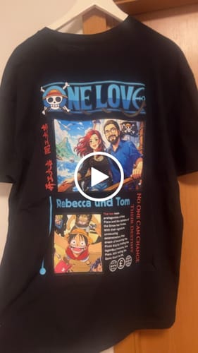 Customer video review of ONE LOVE - personalisierbar