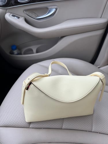 Customer photo review of Hudson Bag Butter