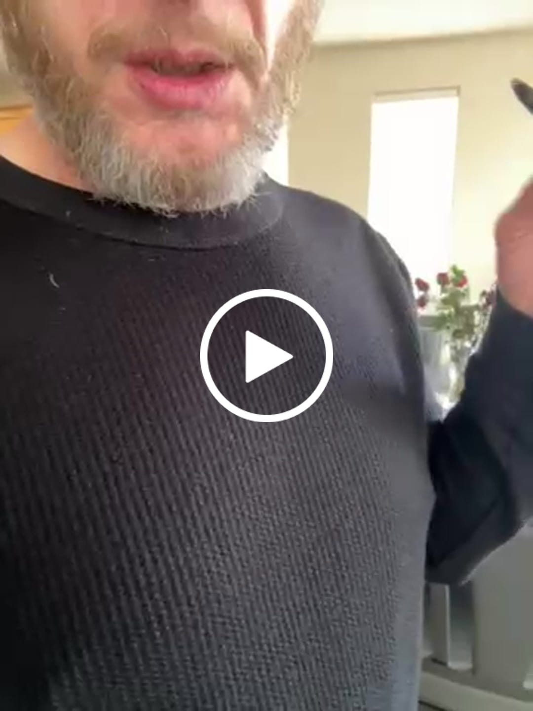 Customer video review of Strawberry Cough THC Pod Sativa 1g