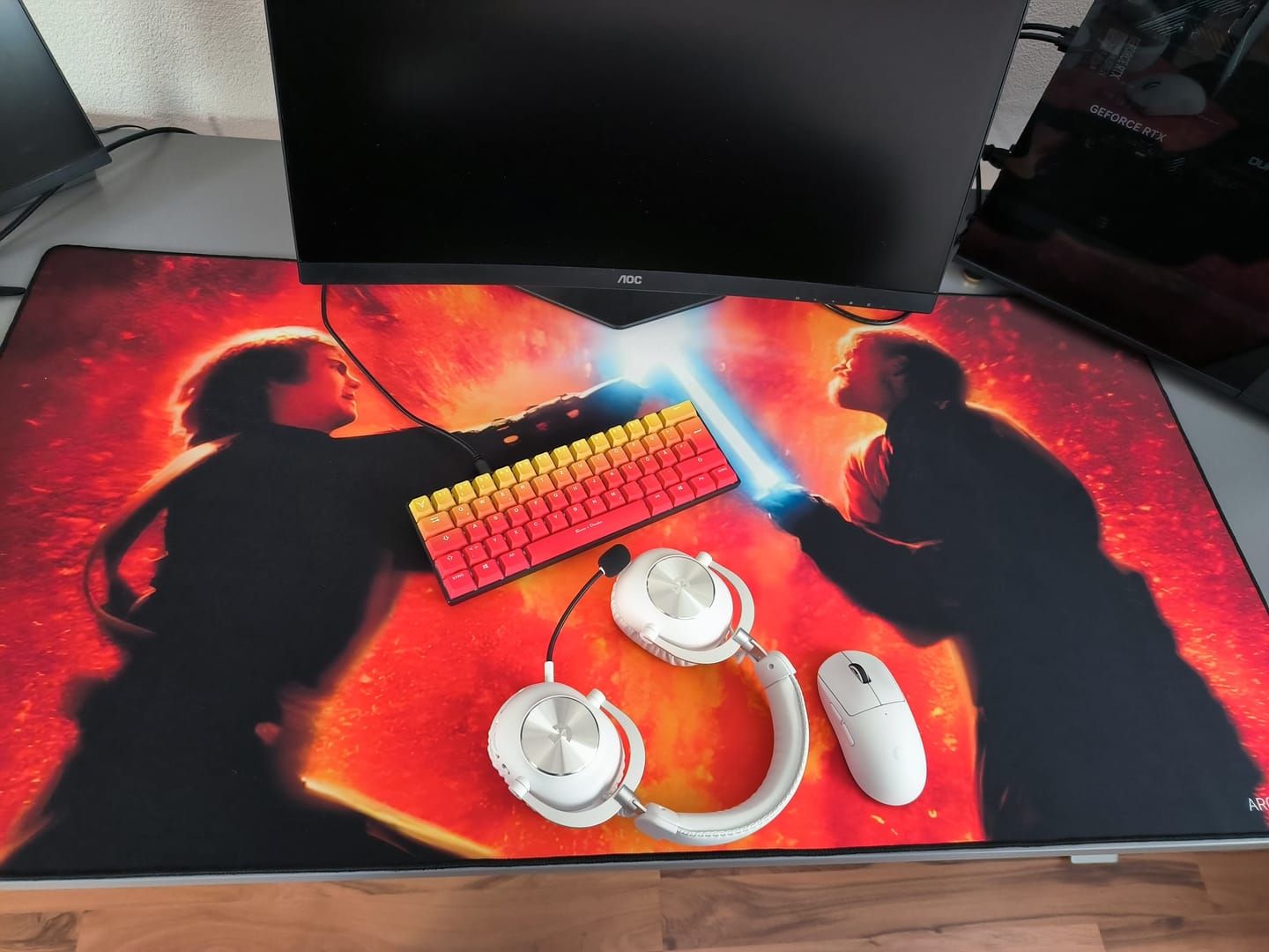 Customer photo review of Customizable Gaming Mousepad