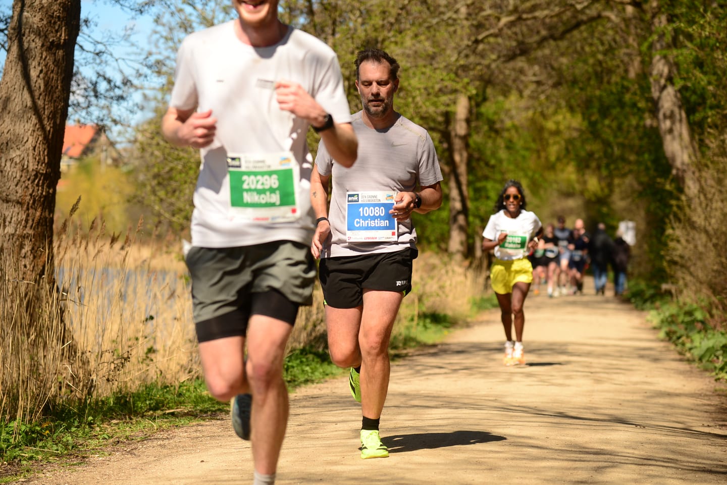 Customer photo review of RUNNR 2-in-1 Running Shorts