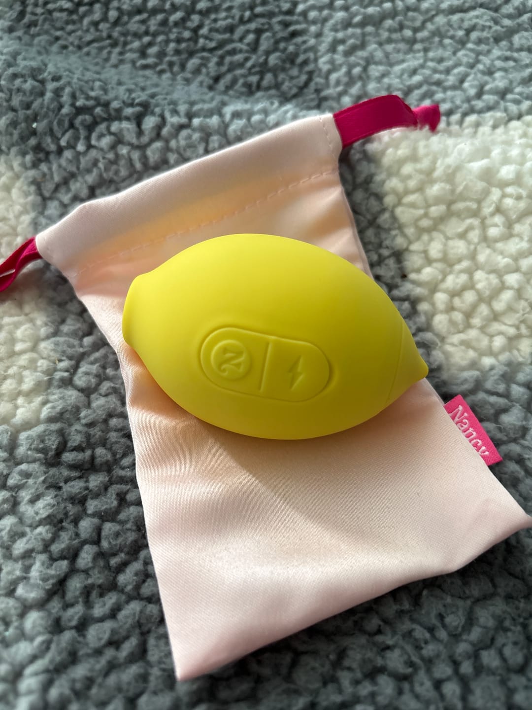 Customer photo review of Lem Clitoral Massager