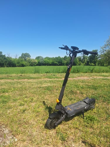 Customer photo review of Ausom DT2 Pro E-scooter