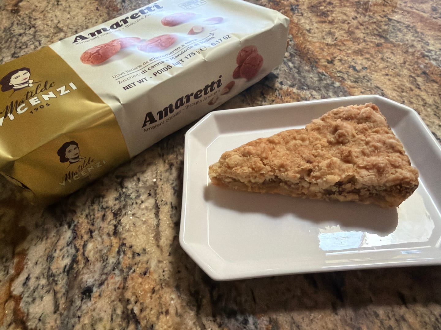 Customer photo review of Italian Amaretti Cookies by Matilde Vicenzi, 6.17 oz (175 g)