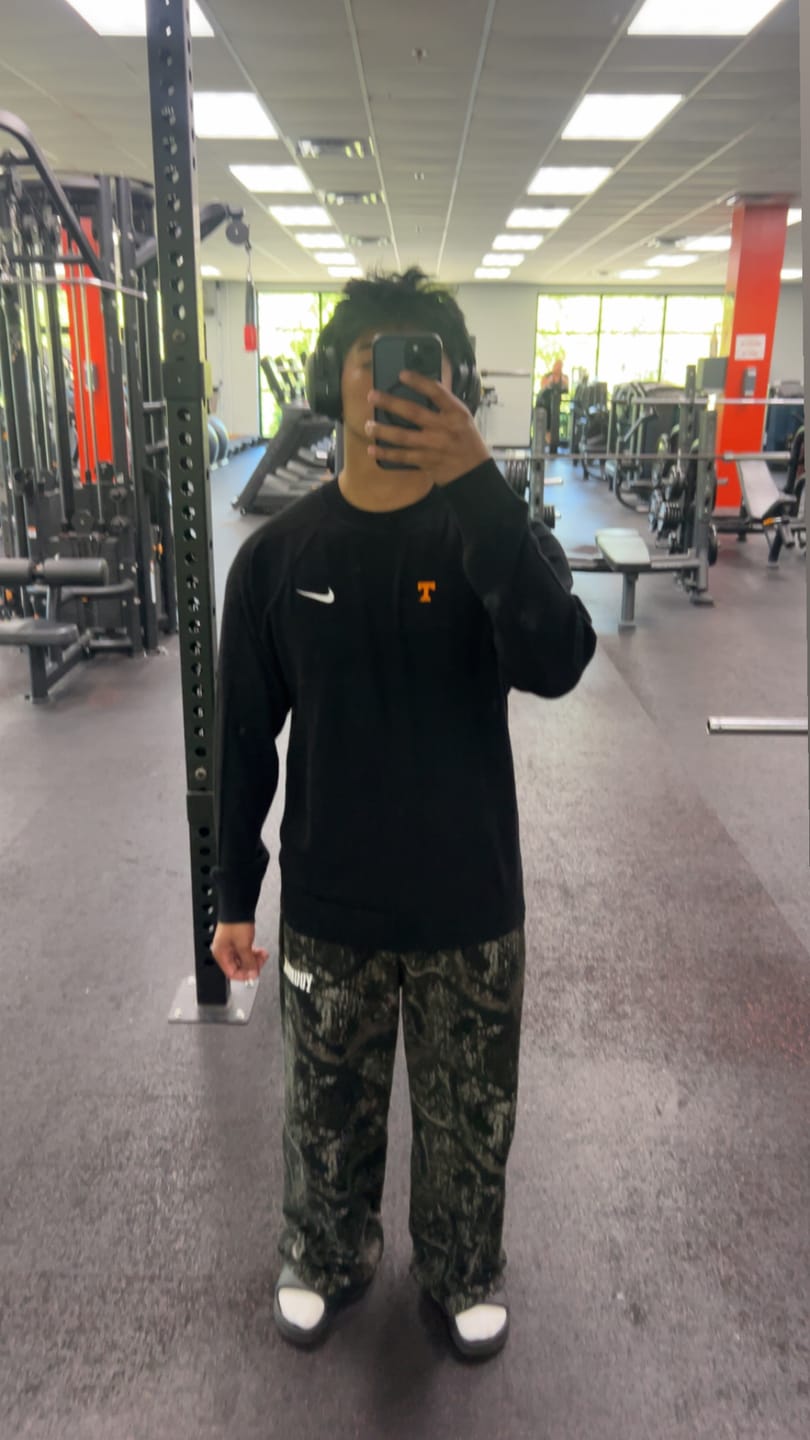 Customer photo review of 2133 - Tree Camo Baggy Sweats