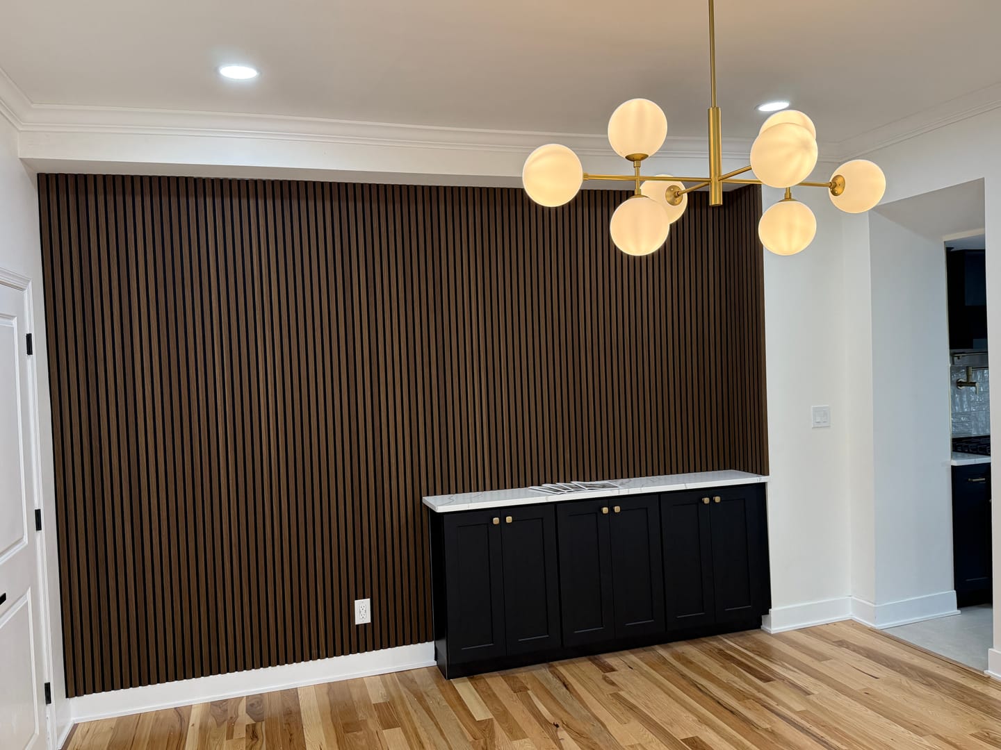 Customer photo review of 8-Light Linear Sputnik Frosted Glass Globe Chandelier
