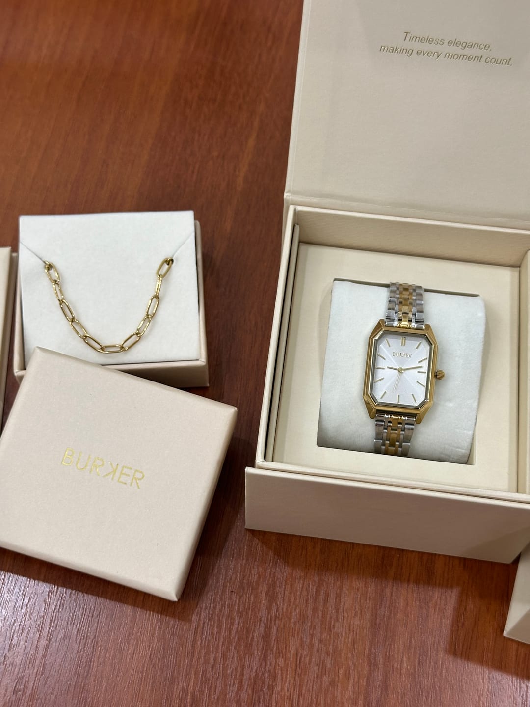 Customer photo review of Isabell Gold Silver