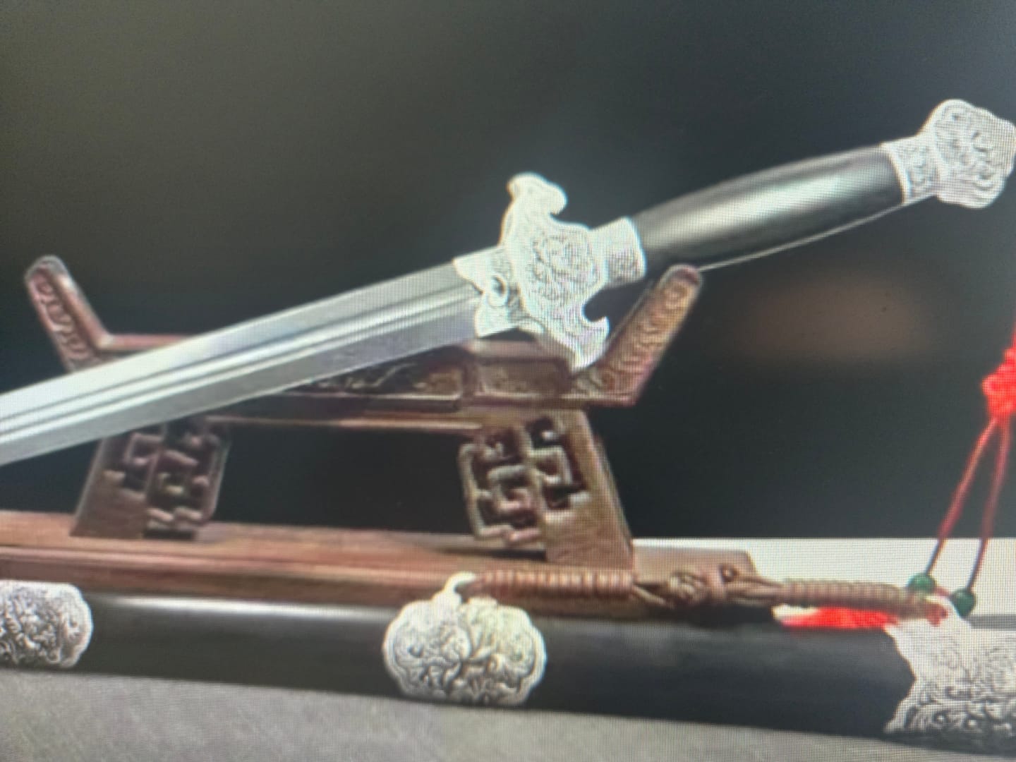 Customer photo review of The Shiruba pionisodo Handmade Chinese Sword Pattern Steel