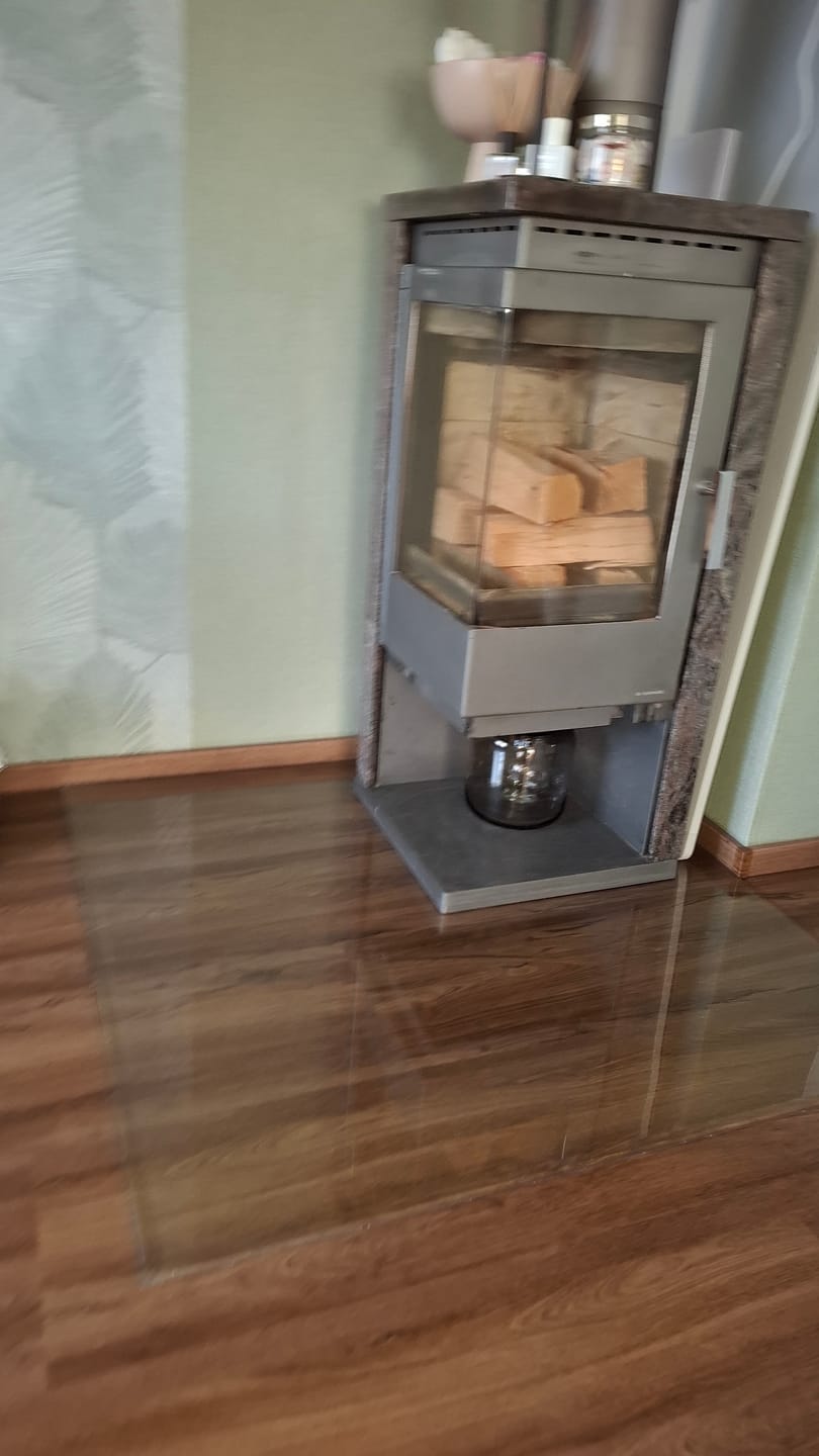 Customer photo review of Glasplatte Kamin, Funkenschutzplatte Glas für Kaminofen - Quadrat