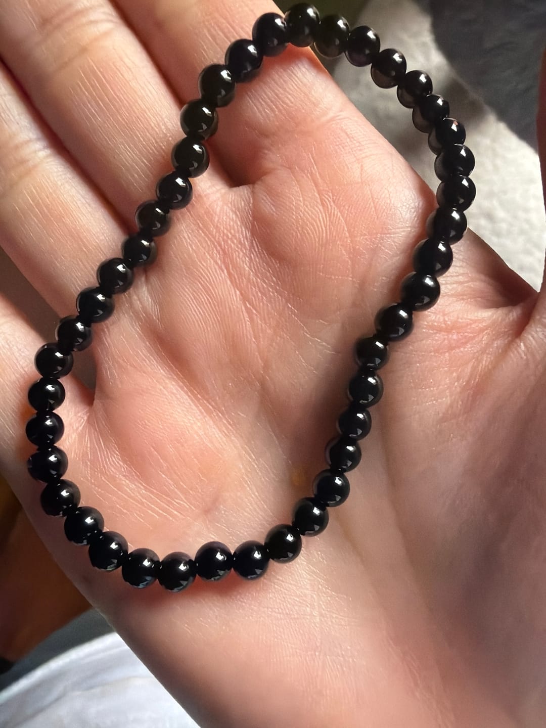 Customer photo review of PREVENTA | Pulsera Turmalina negra | 4mm | Limpieza - Protección