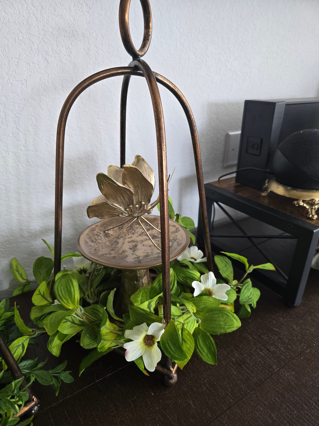 Customer photo review of Hammered Gold Pillar Holder