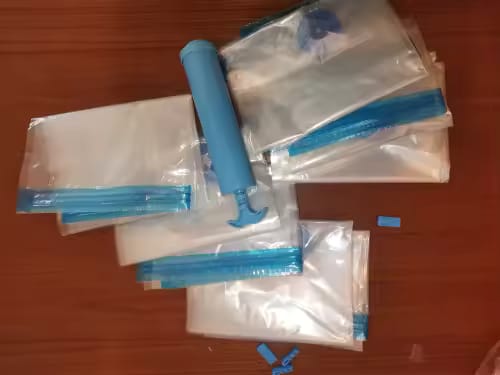 Customer photo review of Vakuumbeutel für Kleidung & Bettwäsche – Platzspar-Set 3 Stück