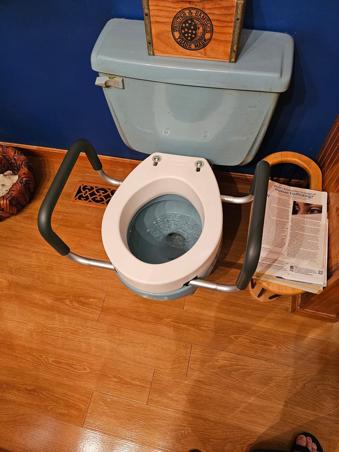 Customer photo review of Raised Toilet Seat With Handles (300lb)