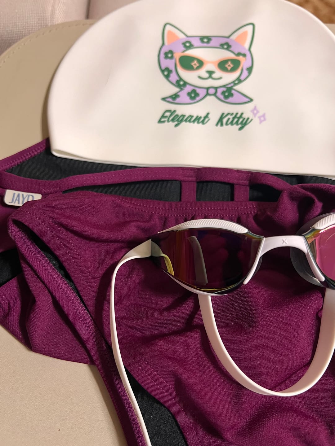 Customer photo review of ZIMMY ONE PIECE - Sangria
