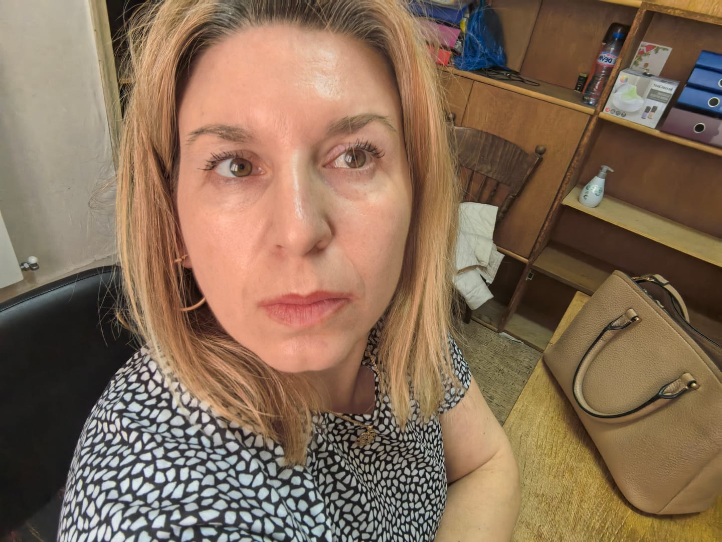 Customer photo review of Дълбоко хидратиращи лифтинг пачове с Азиатика Центела, Хиалуронова киселина и Ниацинамид Chamos Mattang
