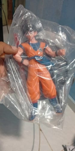 Customer photo review of Hot Dragon Ball Son Goku Super Saiyan Anime Figure 22cm Goku DBZ Action Figure Model Gifts Collectible Figurines for Kids