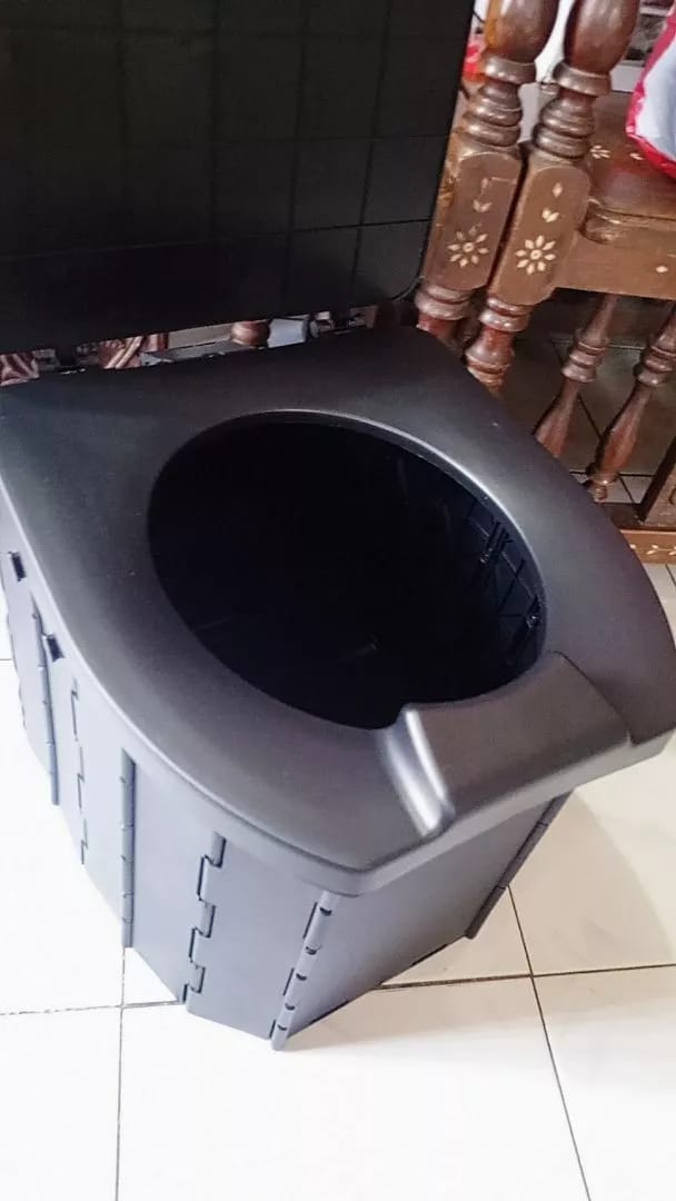 Customer photo review of Portable Folding Toilet – Collapsible Camp Toilet for Adults