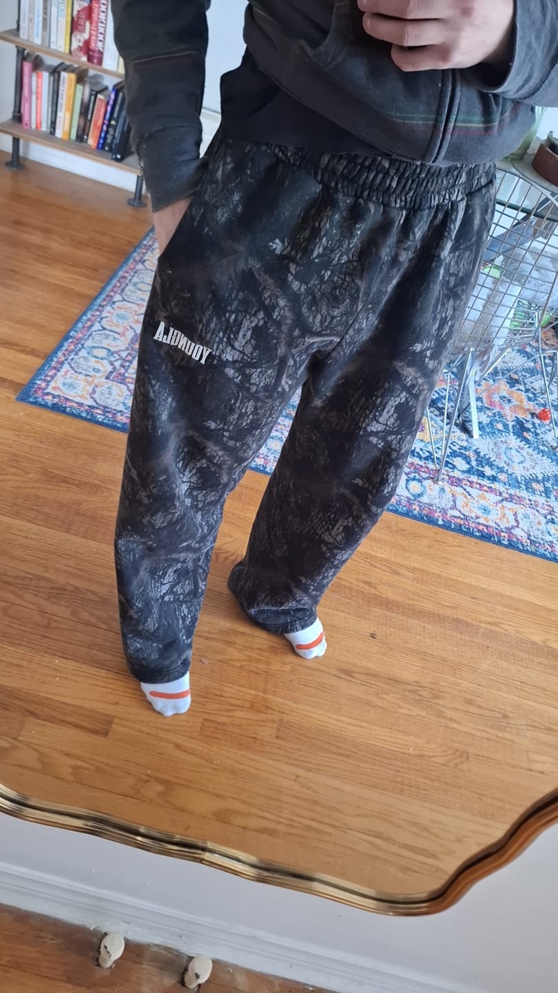 Customer photo review of 2133 - Tree Camo Baggy Sweats