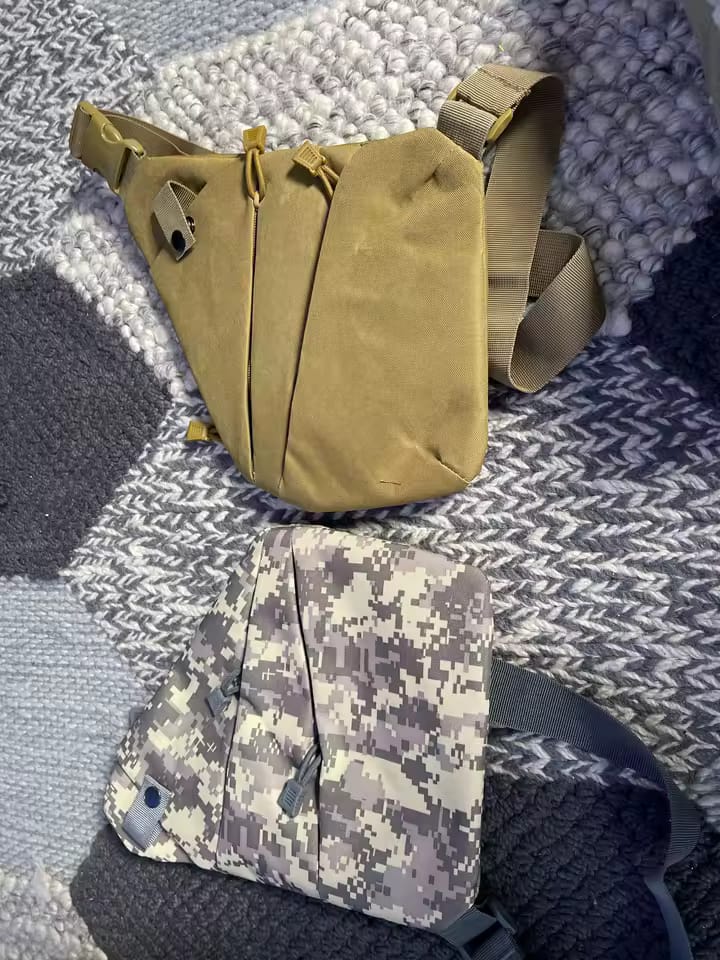 Customer photo review of Anti-Theft Sling Bag – Unisex Travel Crossbody Bag in Nylon