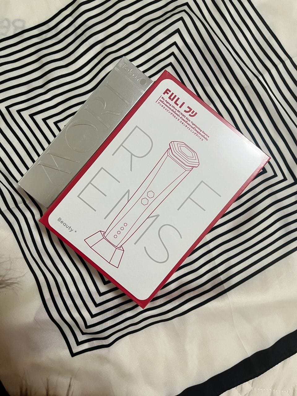 Customer photo review of Re-Aging เครื่องยกกระชับใบหน้า ด้วยคลื่นความถี่วิทยุสลายไขมัน Ultra RF/EMS | Re-Aging Ultra RF/EMS Skin Tightening Device