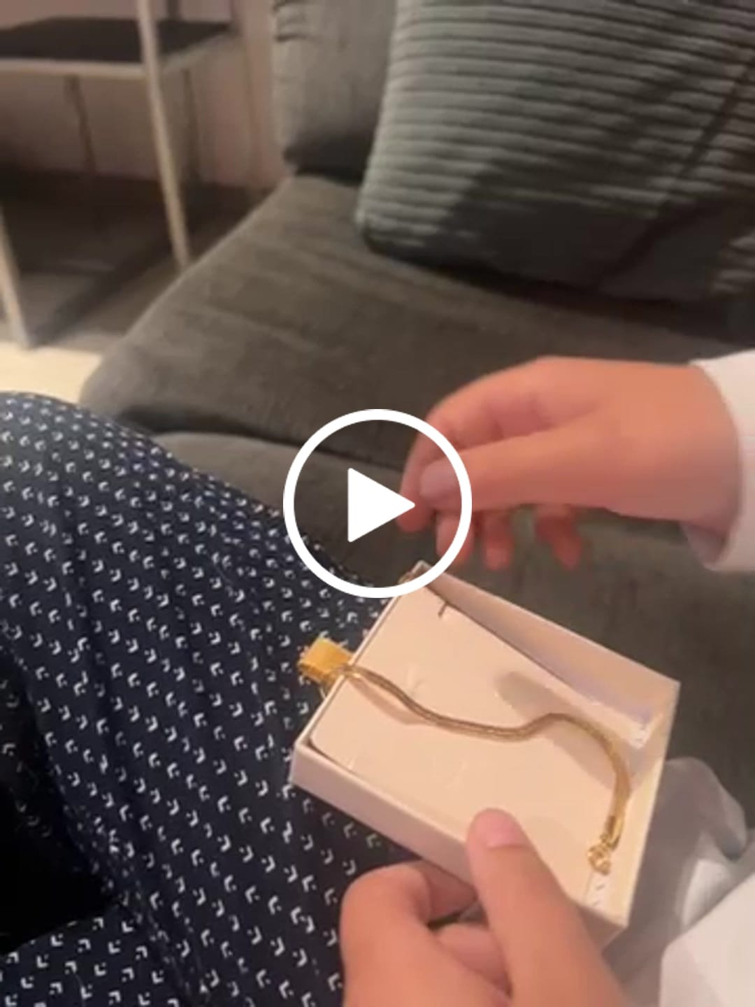 Customer video review of Pulsera Taylor 3MM