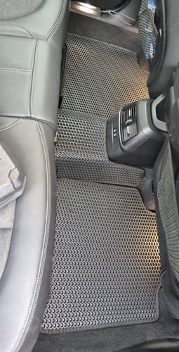 Customer photo review of Auto Fußmatten nach Maß - Komplettset