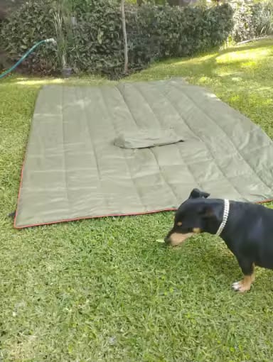 Customer photo review of Ultraleichte Wasserdichte Campingdecke Poncho – Tragbare Steppdecke