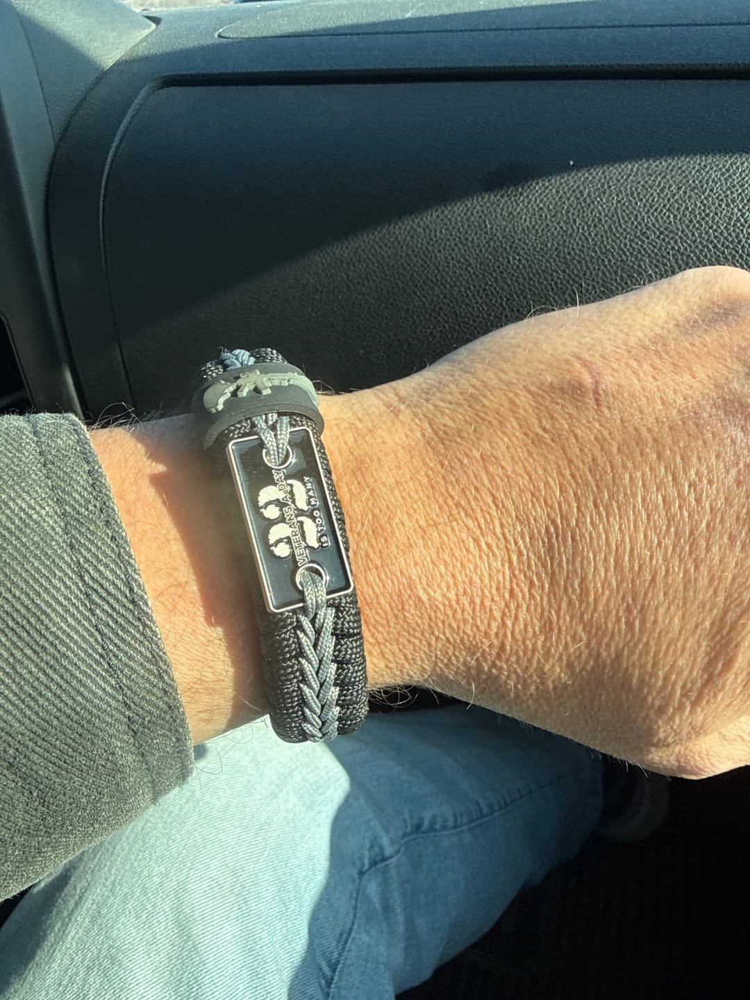 Customer photo review of 22 A Day - Paracord Bracelet