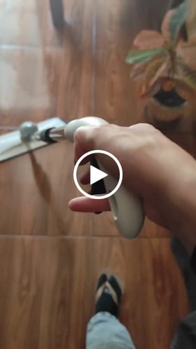 Customer video review of Mopa Giratoria Con Pulverizador Rociador Fregona Spray 360 Gris