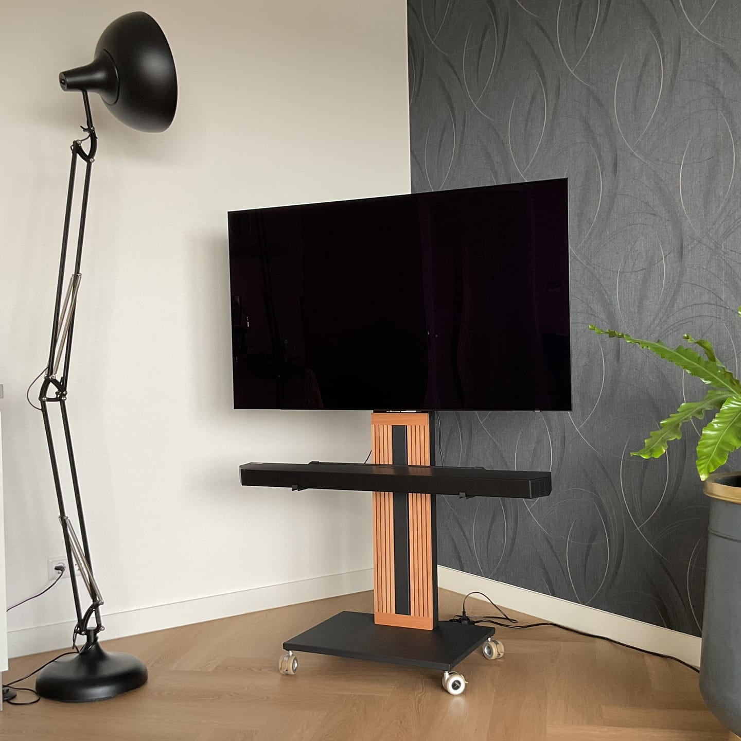Customer photo review of Zen FT65 TV Stand