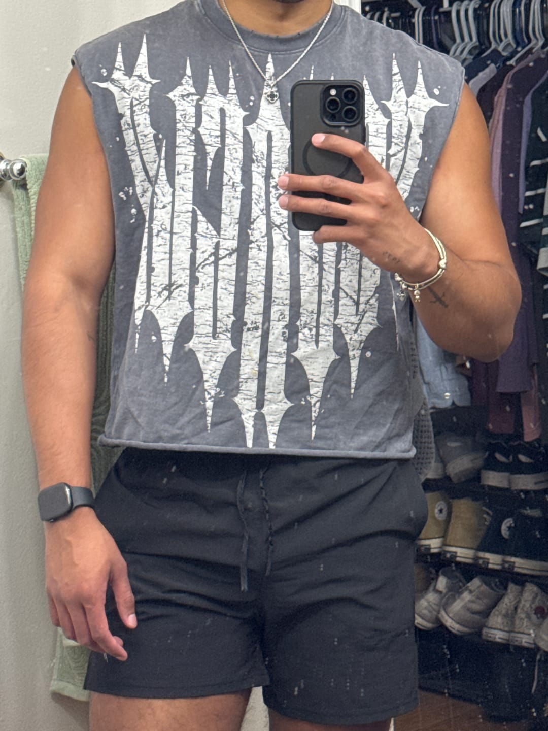 Customer photo review of 3021 - Revenge Crop Cut-Offs