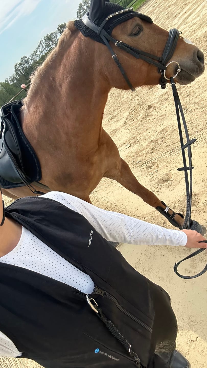 Customer photo review of Leony Sportshirt Langarm