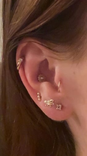 Customer photo review of 14k Gold Naupaka Flower Diamond Stud Earrings