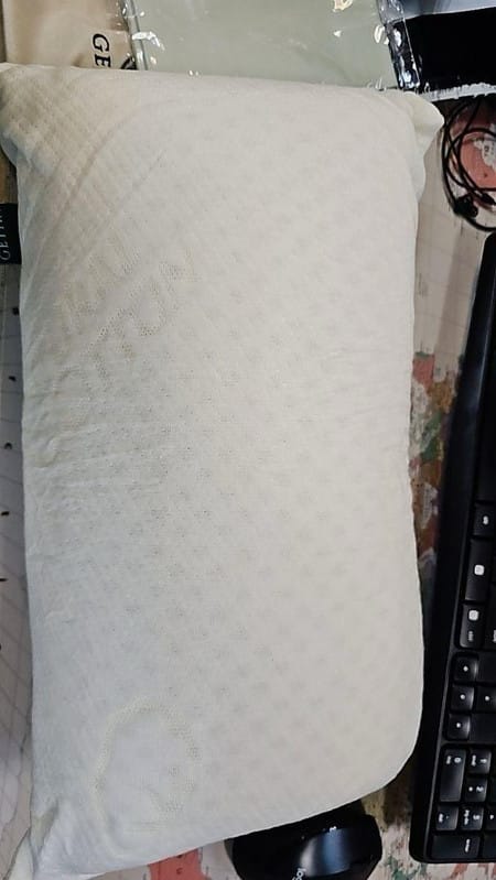 Customer photo review of Getha First Class Travel Latex Pillow