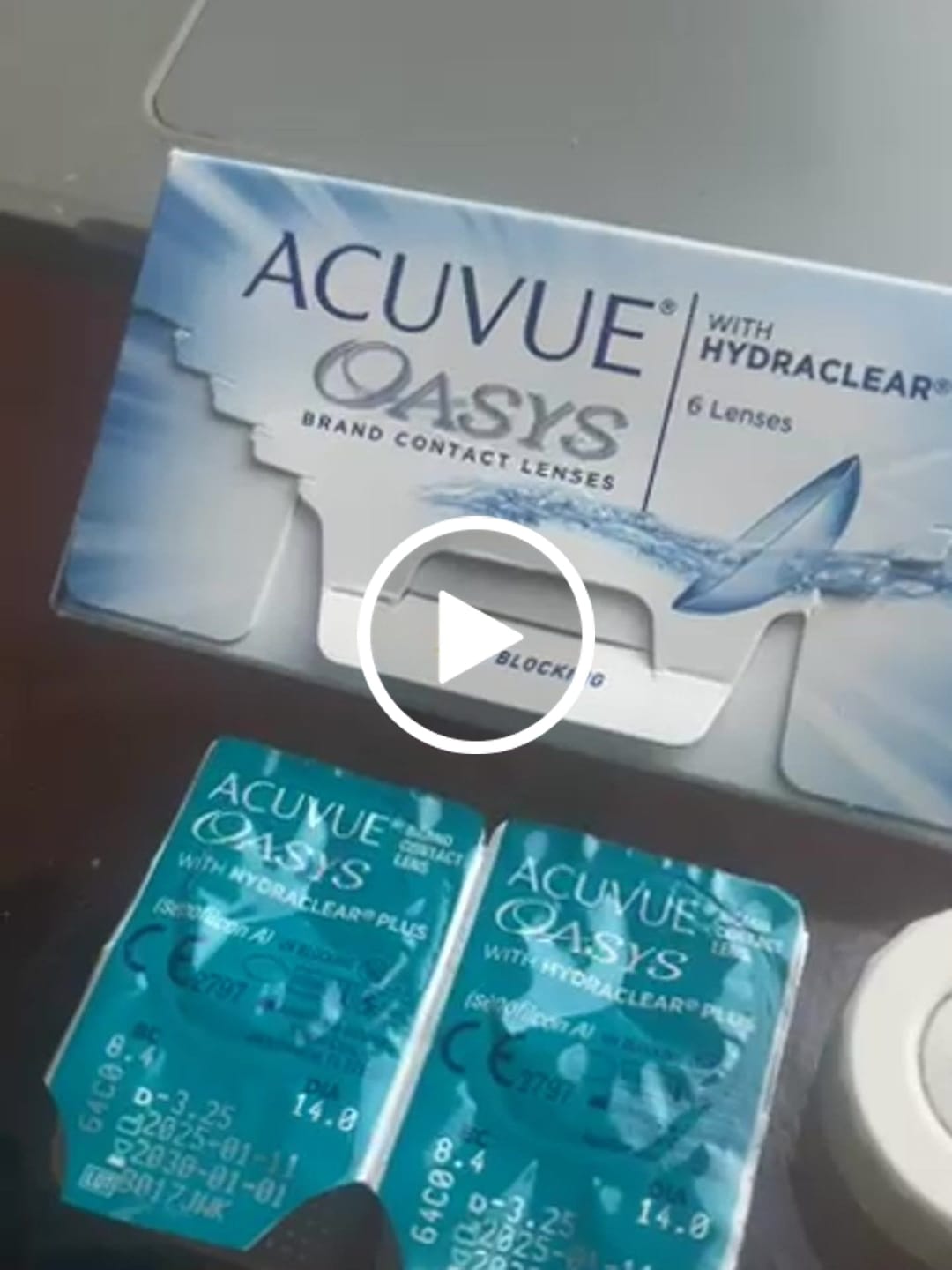 Customer video review of Acuvue Oasys (miopía o hipermetropía) con Hydraclear Plus